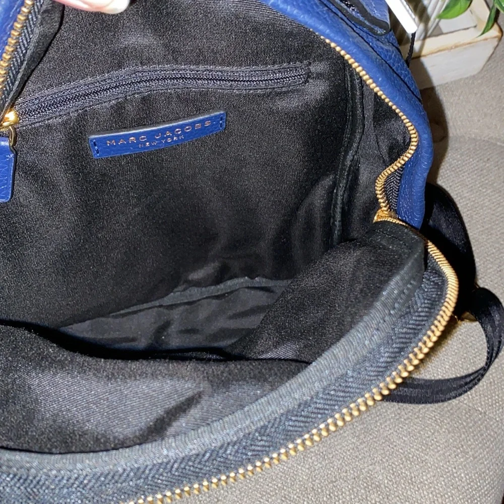 Authentic Marc Jacobs Authentic Leather Backpack - Picture 6 of 6